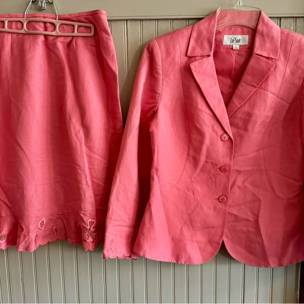 Le Suit Coral Women's Skirt Suit Like New Vintage Lined EASTER SPRING